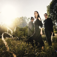 06.11.2027 / Achtung 2027!!! Bell Book and Candle - Exclusive Tour 2027 - AUSVERKAUFT!